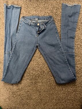SHEIN Light Blue High-Rise Skinny Jeans